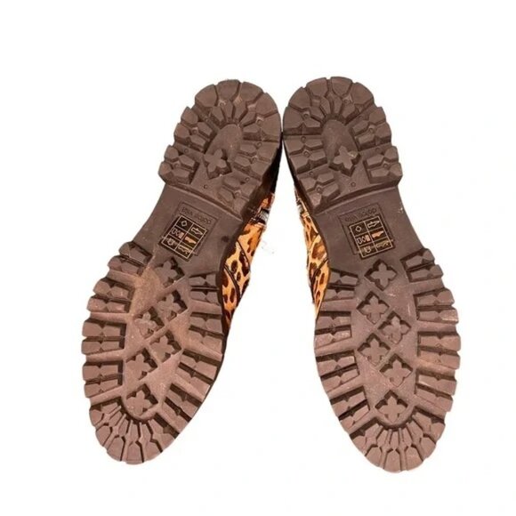 🐆 Dolce Vita Leopard Print Hair Combat Boots w/ Buckle Straps SZ 7 - Picture 8 of 9